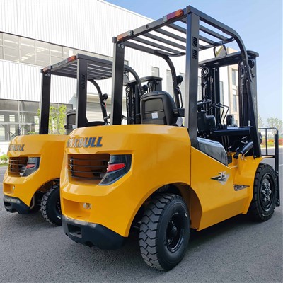 Empilhadeira com motor de 2-3,5 toneladas